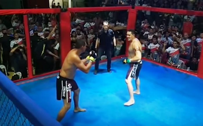 Prefeito leva briga política para luta de MMA e apanha de ex-vereador; assista