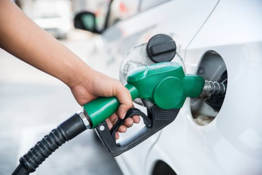 Petrobras anuncia aumento no preço da gasolina