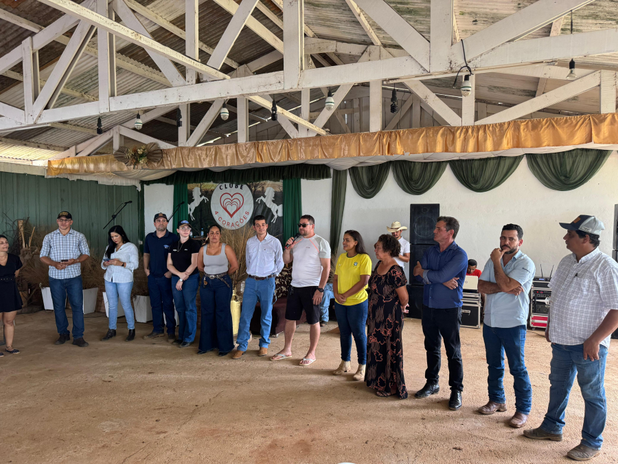 Dra. Taíssa participa de almoço em homenagem ao trabalhador e recebe demandas em União Bandeirantes