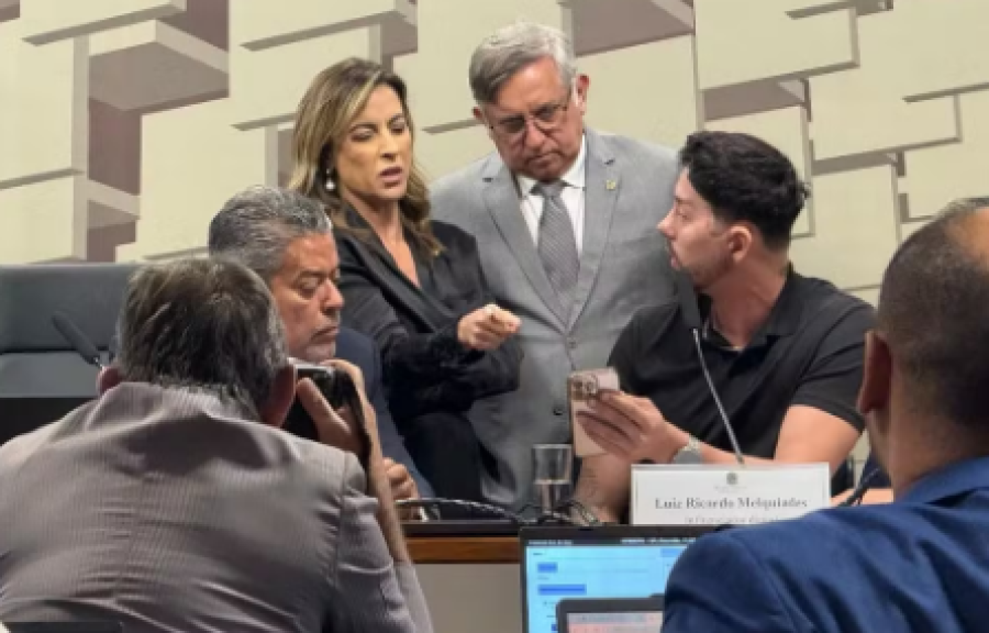 Influenciador Rico Melquiades joga 