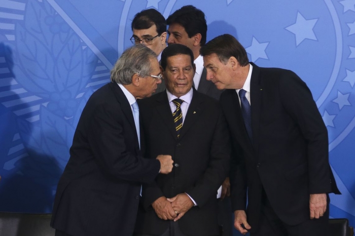 Ministro libera e TSE vai julgar ação que pode cassar chapa Bolsonaro-Mourão